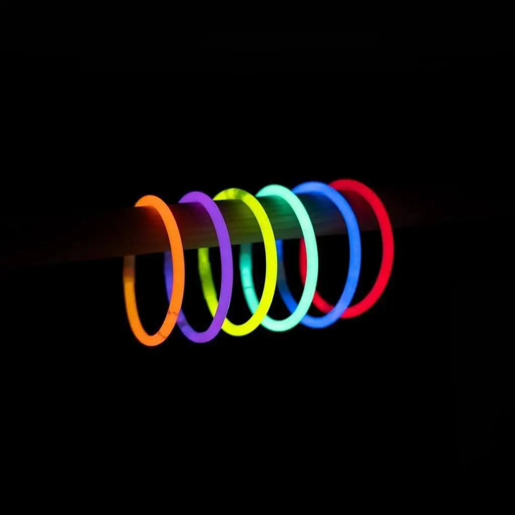 Bracelet Fluo Multicolore - Lot de 100