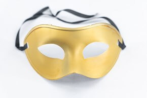 Maschera scheletro vodoo in plastica con cav.